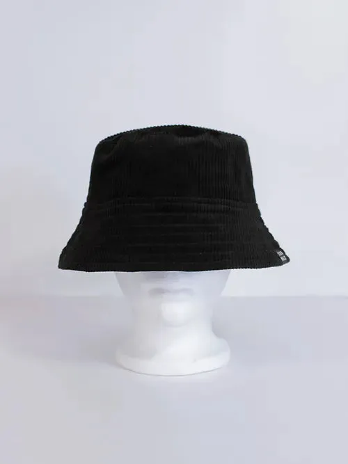 1ER MAI - Bucket hat in black corduroy