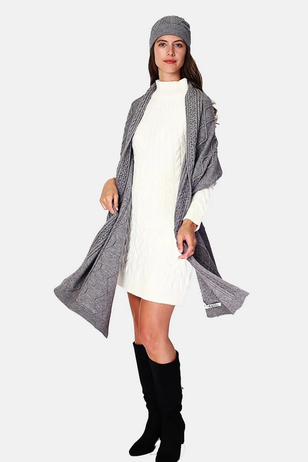 Cable-knit oversized scarf