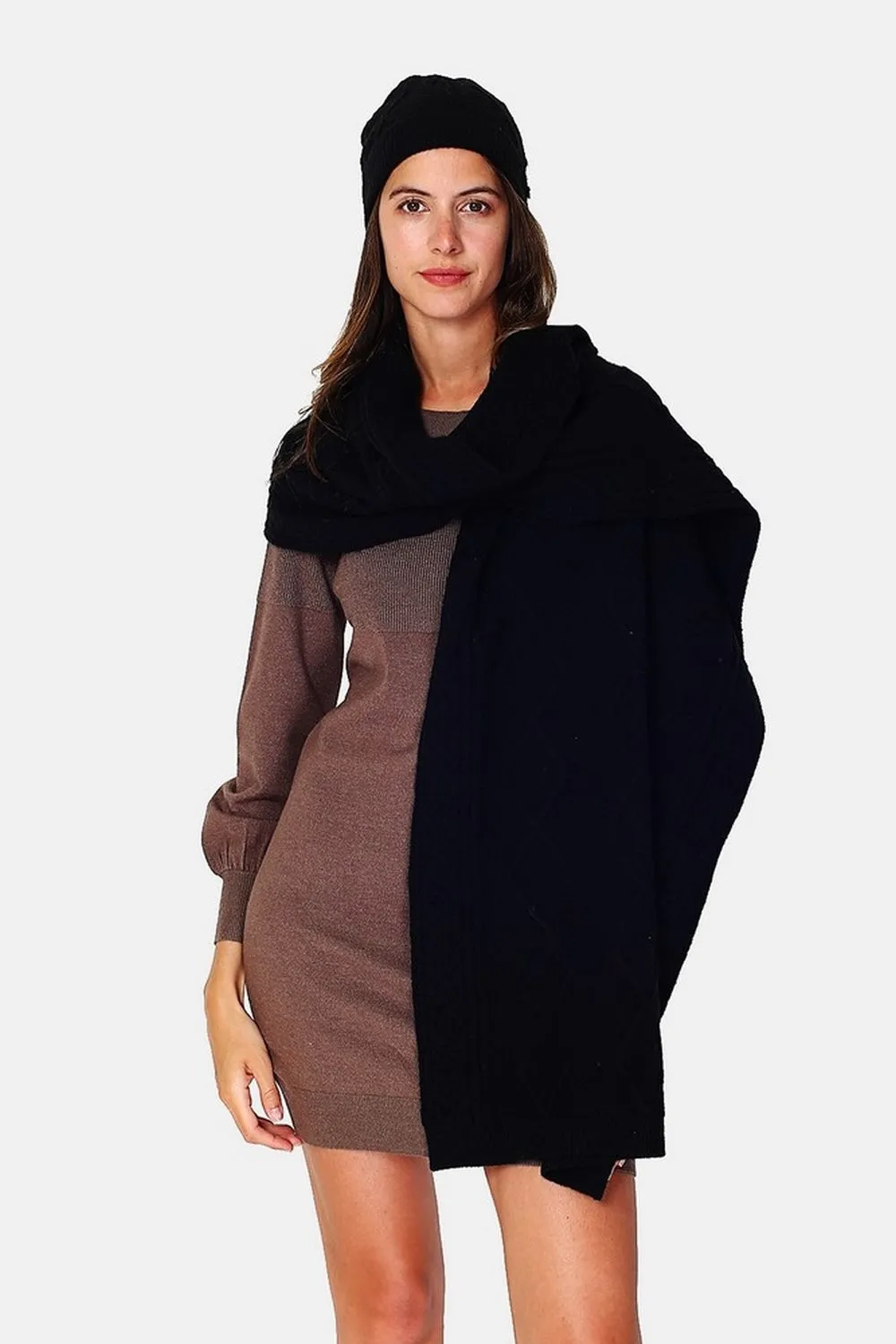 Cable-knit oversized scarf