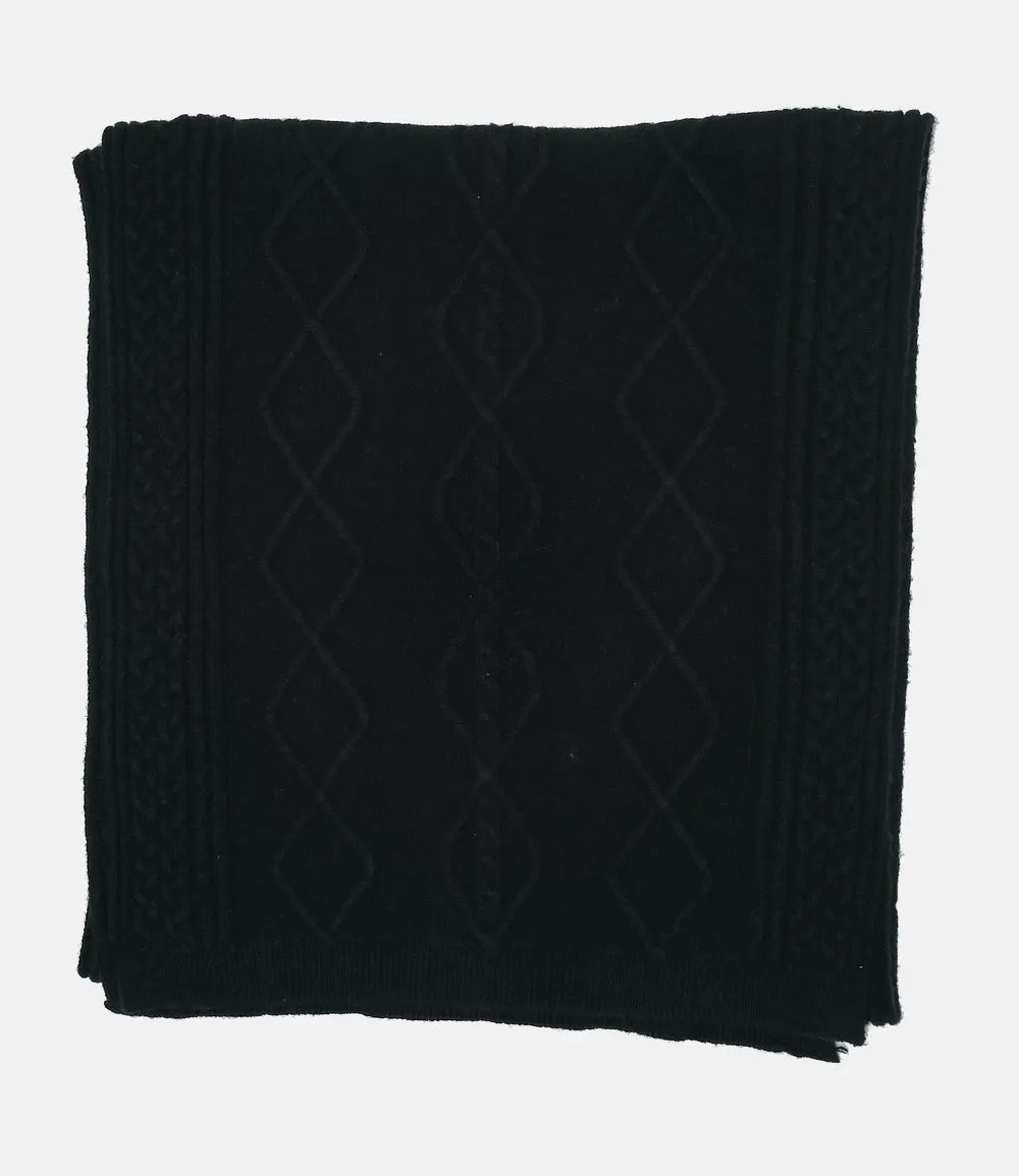 Cable-knit oversized scarf