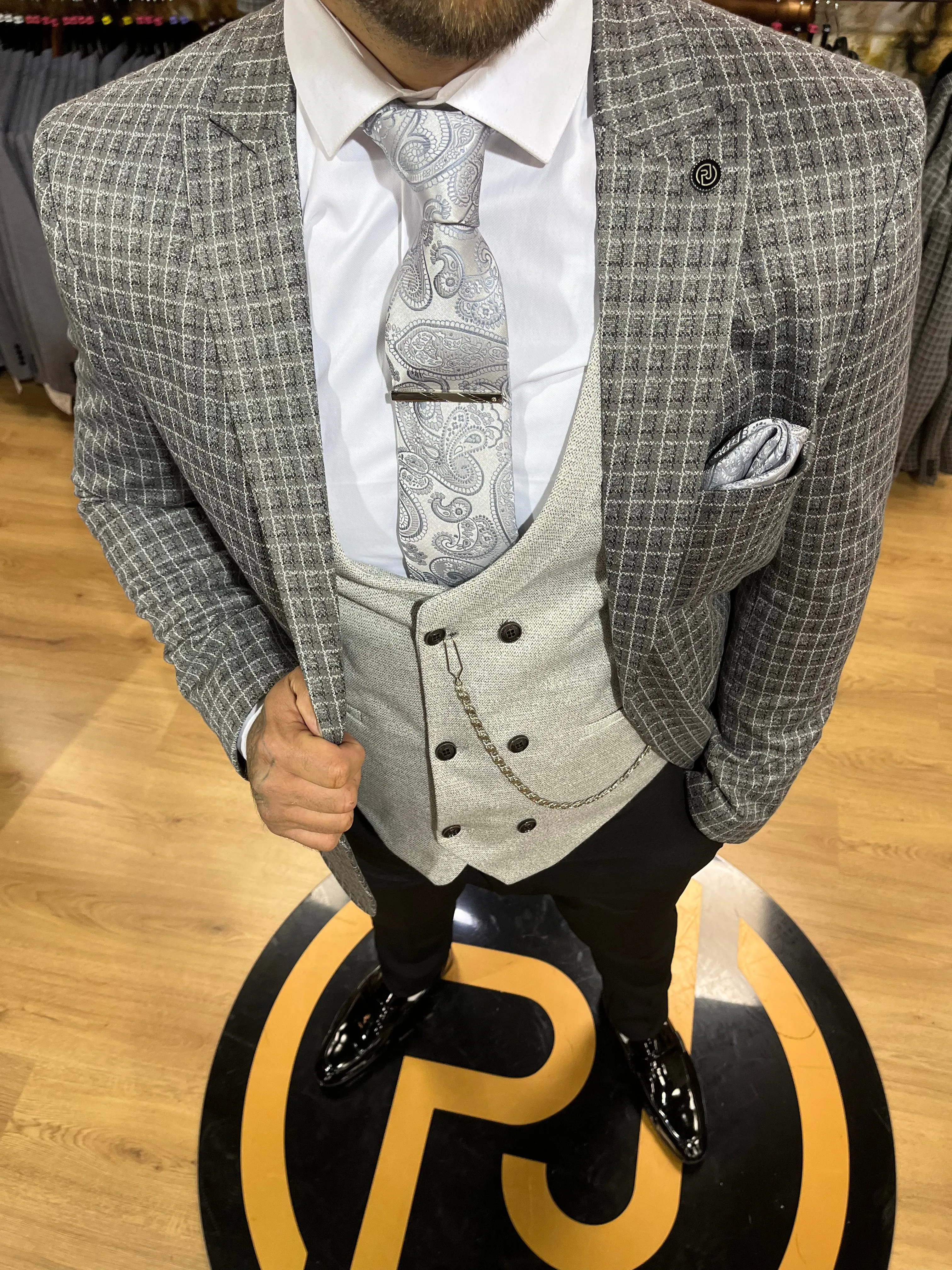 Carlos - Charcoal Grey 3 Piece Suit