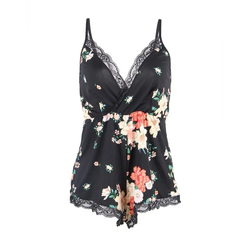 Deep V-neck Lace Silk Women's Pajamas
