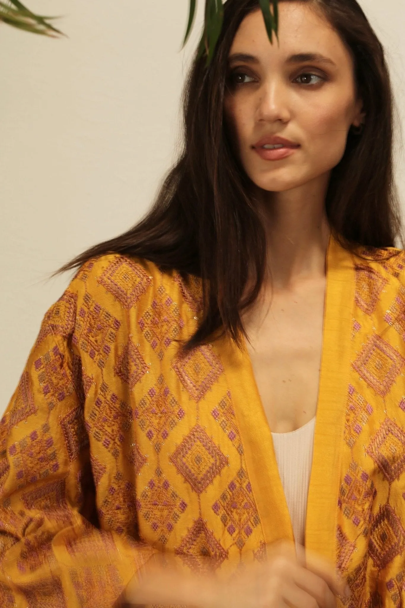 EUPHROSYNE SILK EMBROIDERED KIMONO