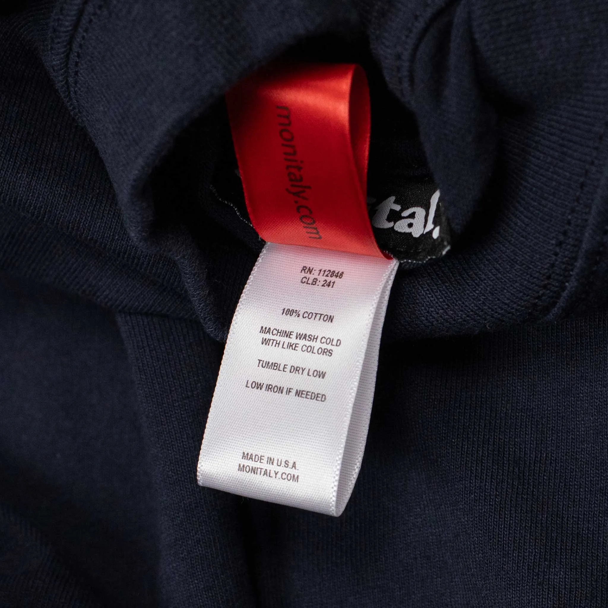 Exclusive Cinta border tee in navy cotton