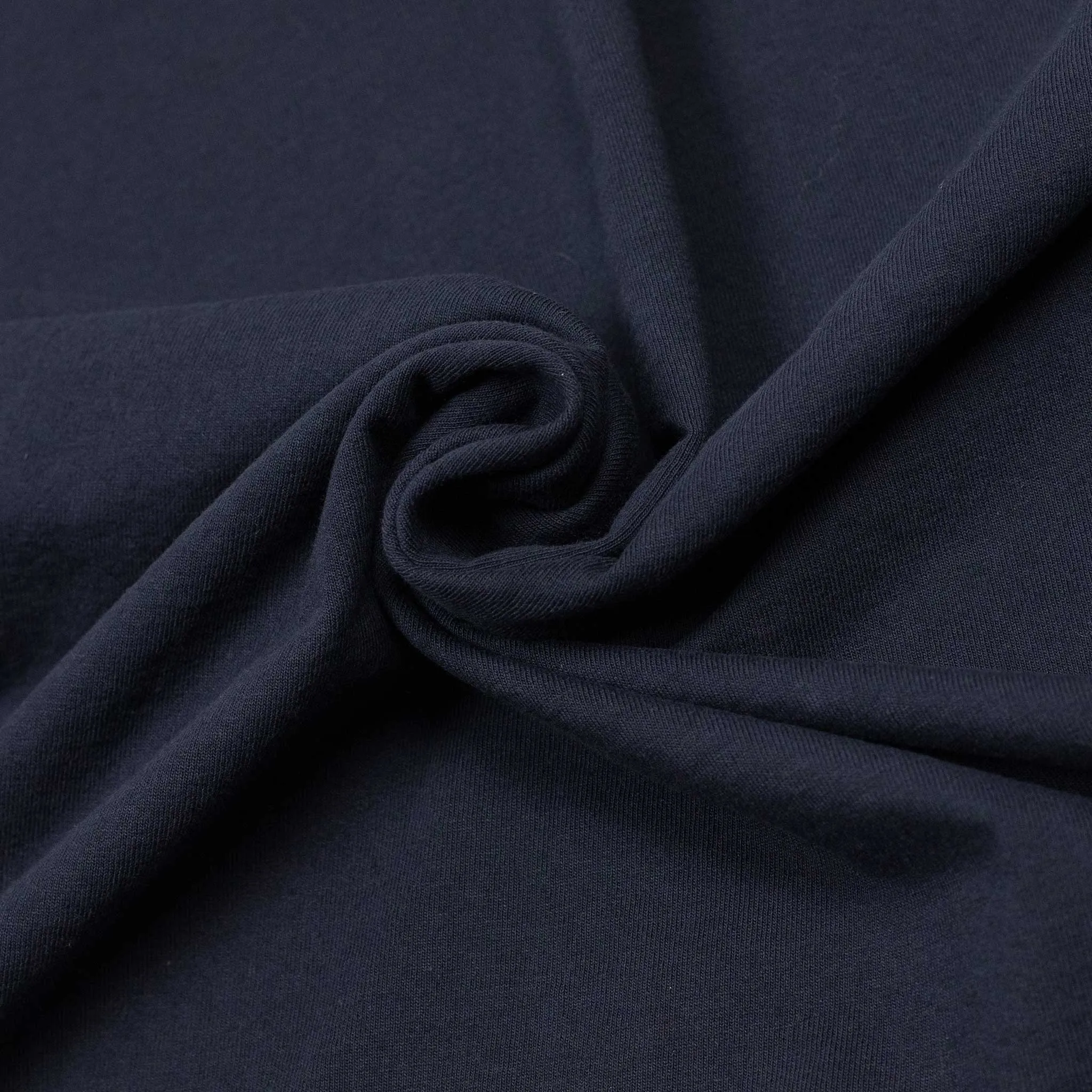 Exclusive Cinta border tee in navy cotton