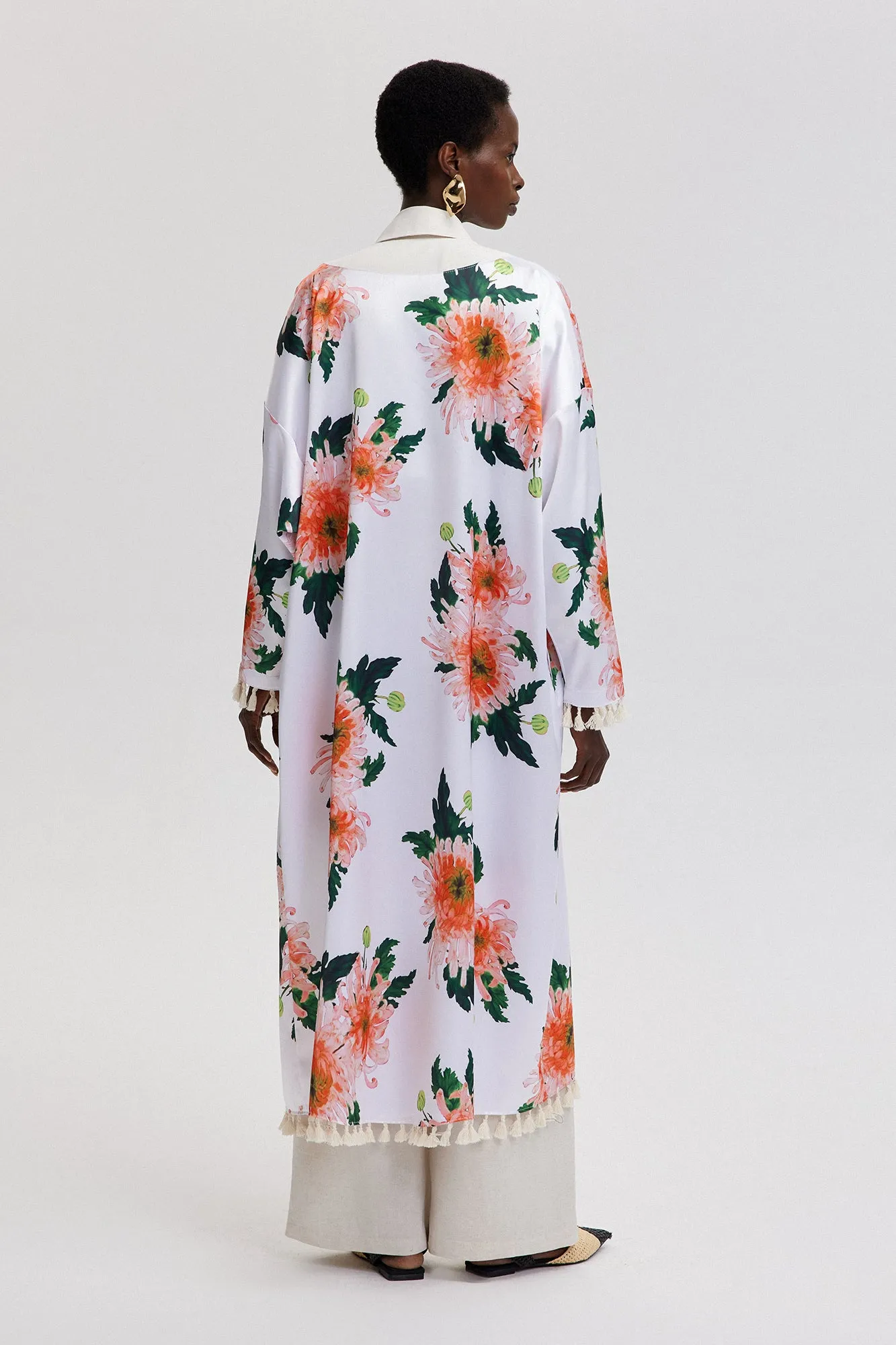 FLORAL PATTERNED FRINGE DETAILED KIMONO
