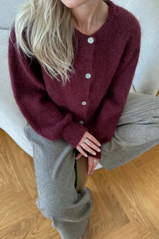 Idaic Cardigan - Bordeaux