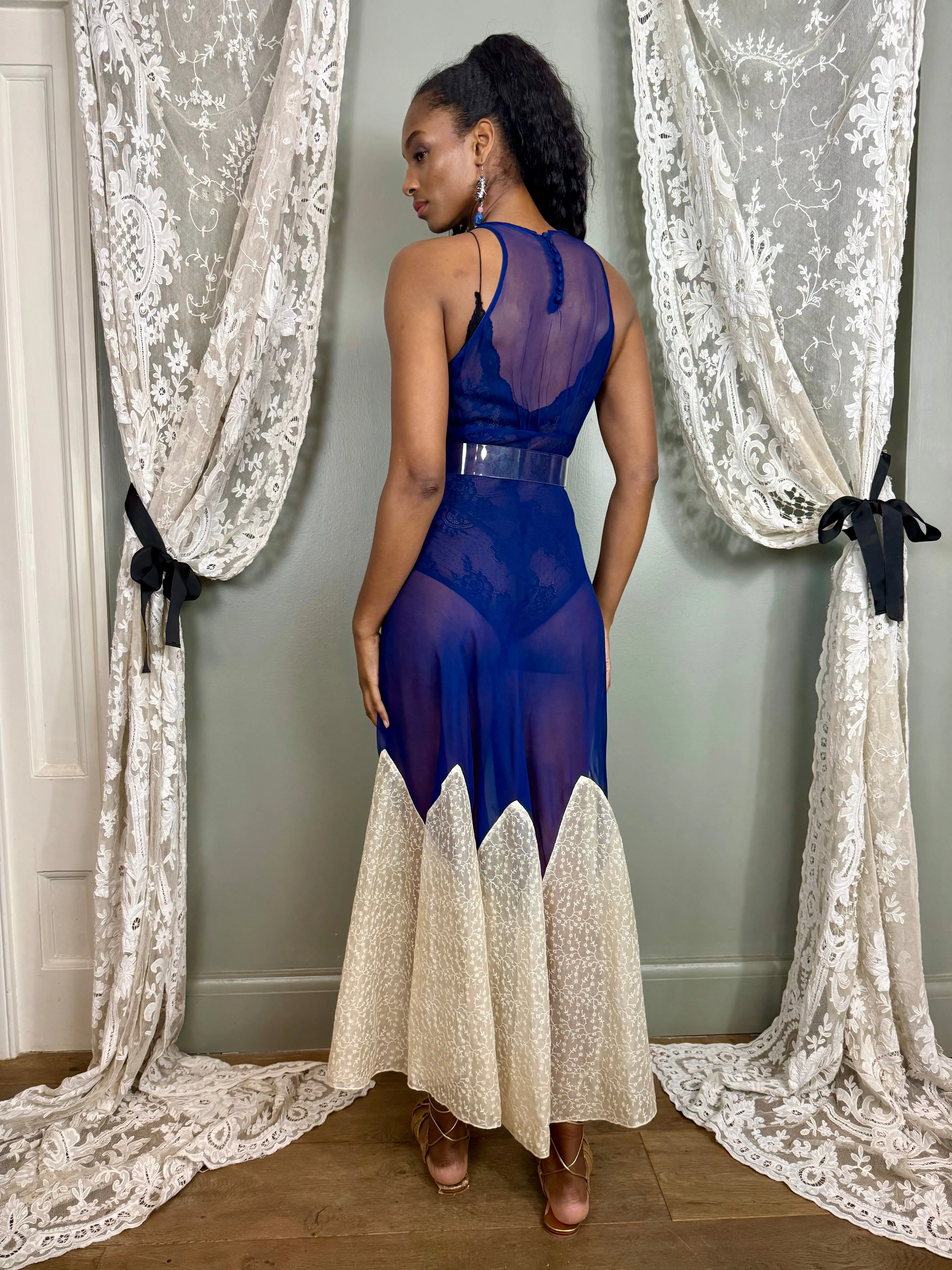Jazz, 30s midnight blue chidden and lace dress