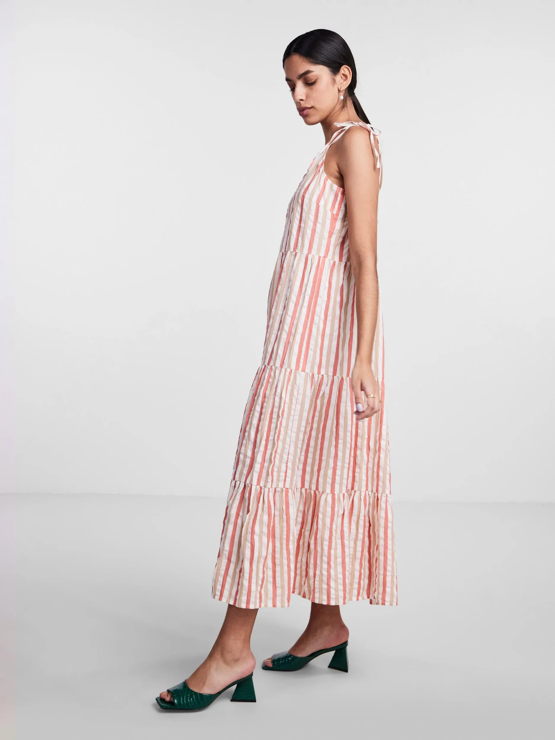 LACEY MAXI DRESS (CORAL STRIPE)