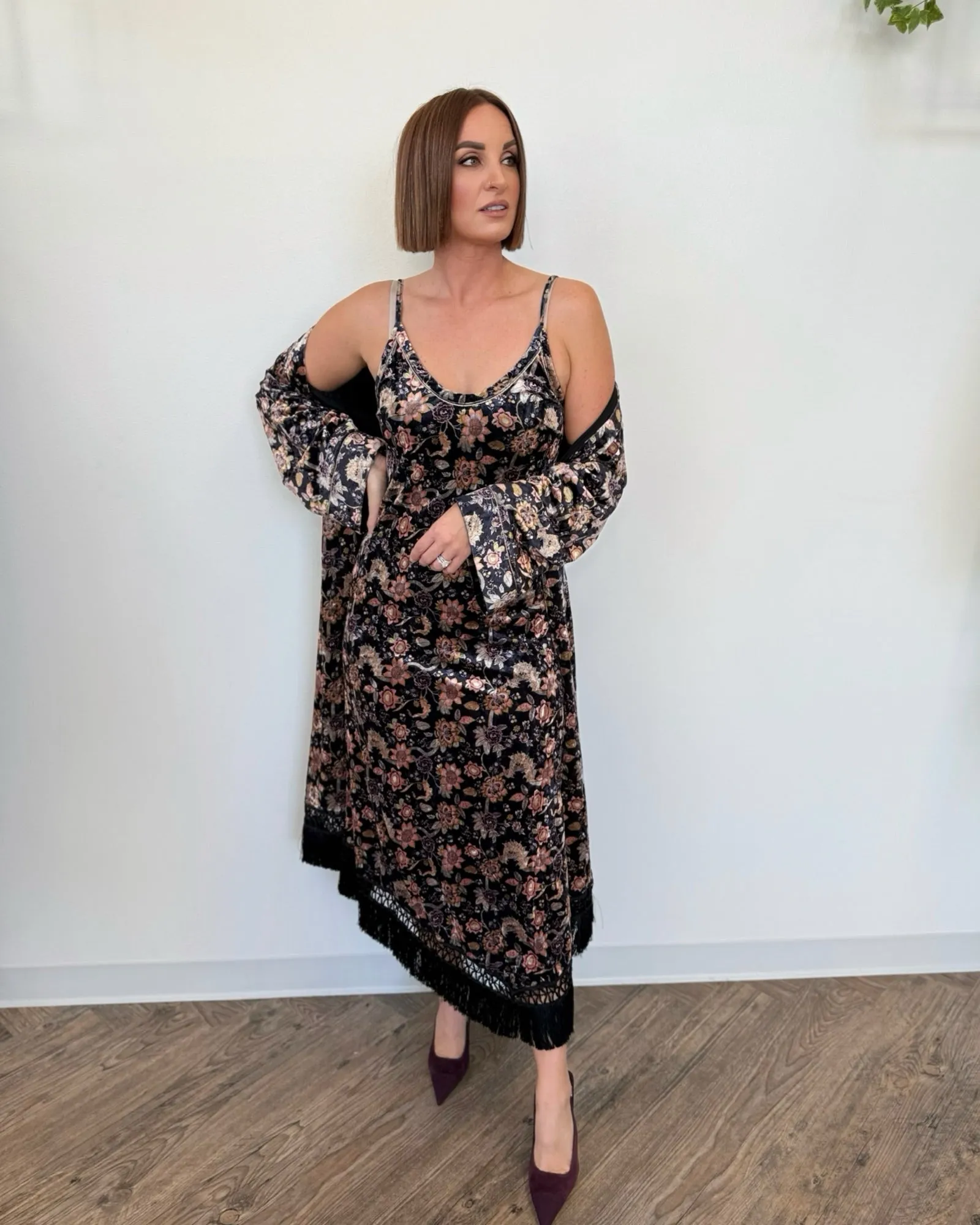 Liora Floral Print Velvet Kimono