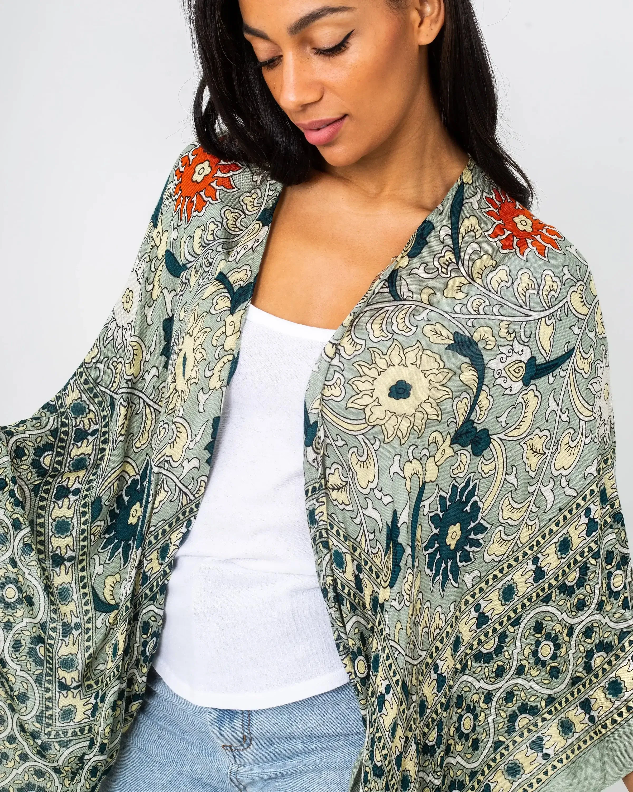 Magic Dance Border Print Kimono in Green Tea