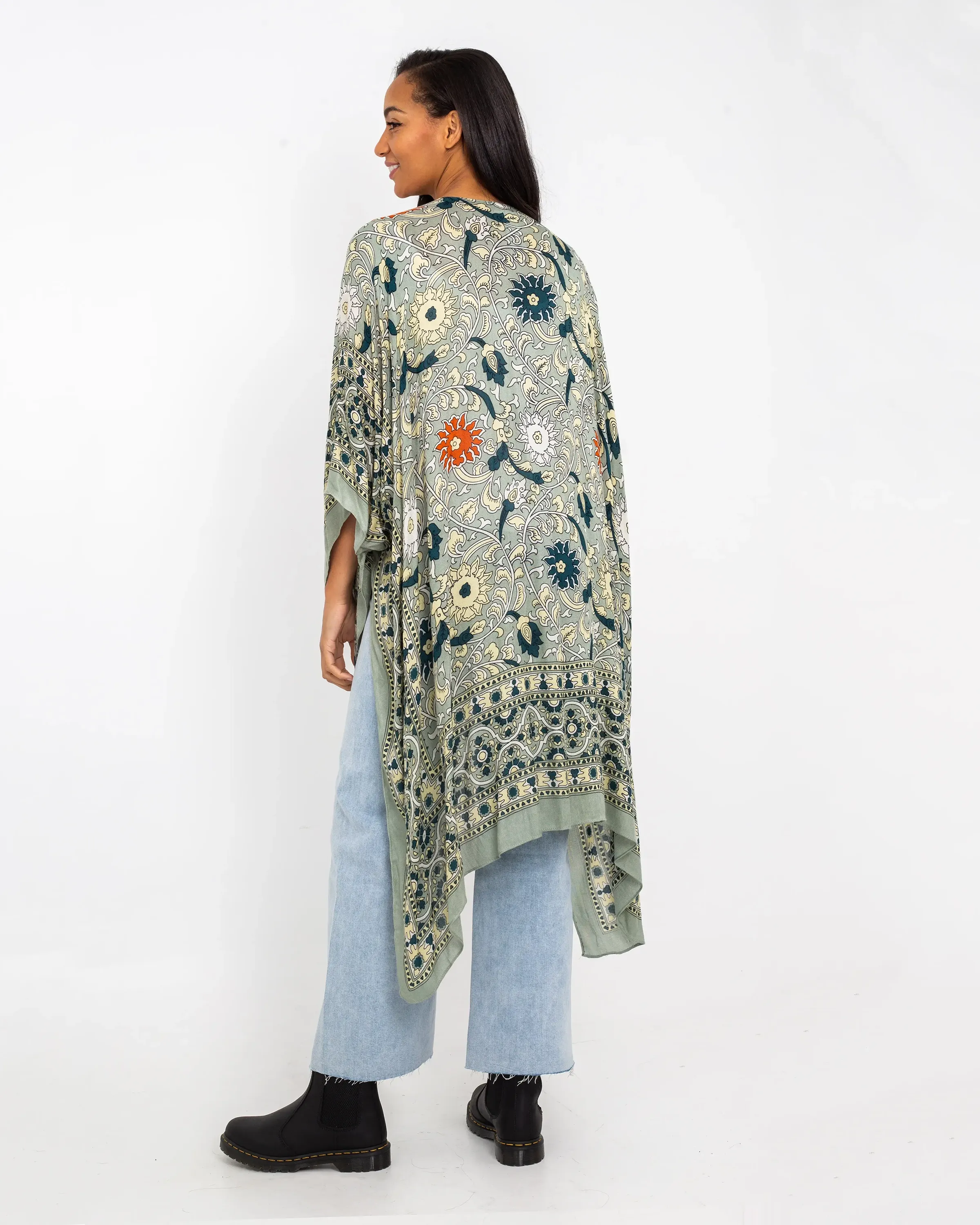 Magic Dance Border Print Kimono in Green Tea
