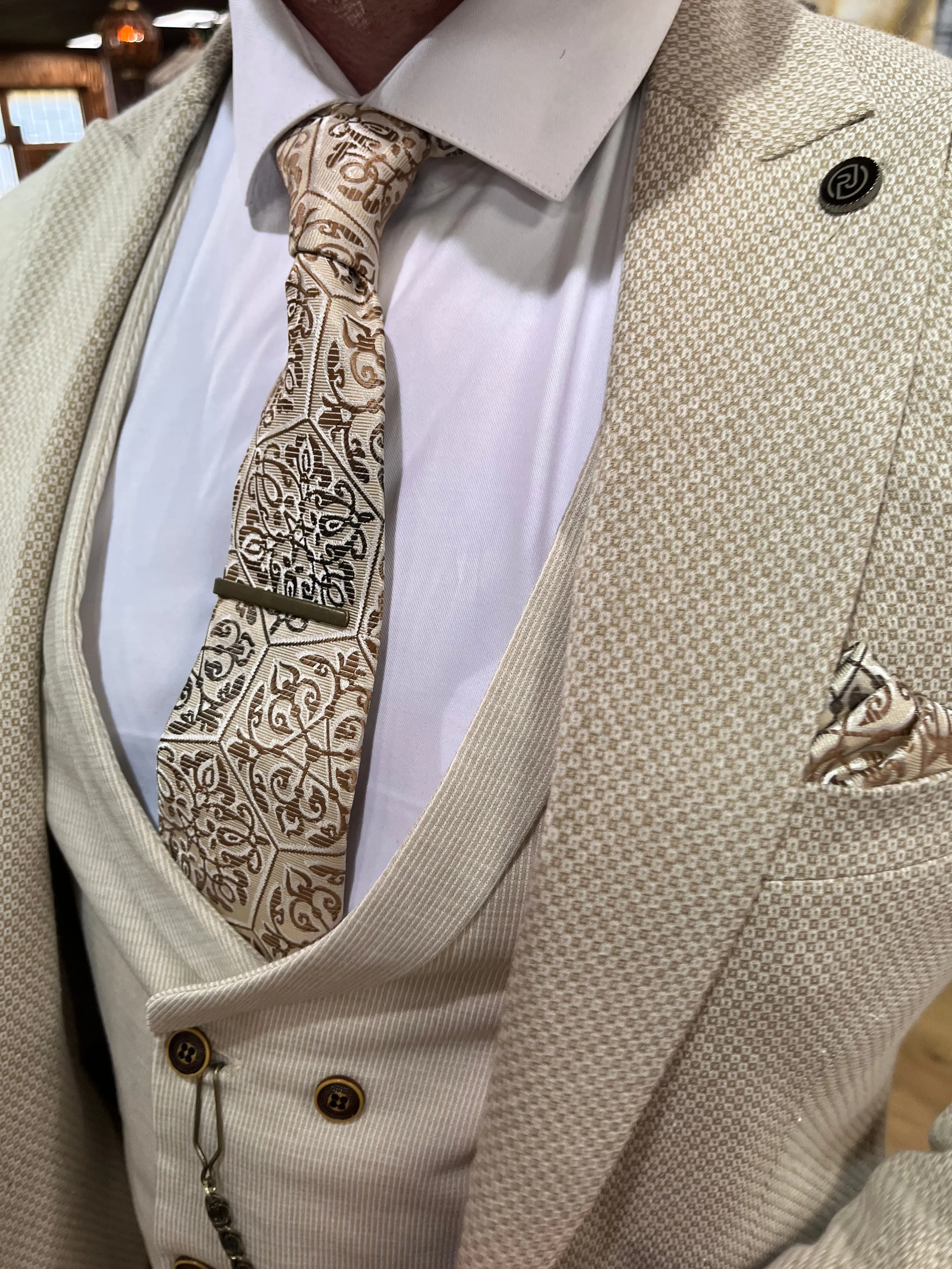 Modric - Cream 3 Piece Suit