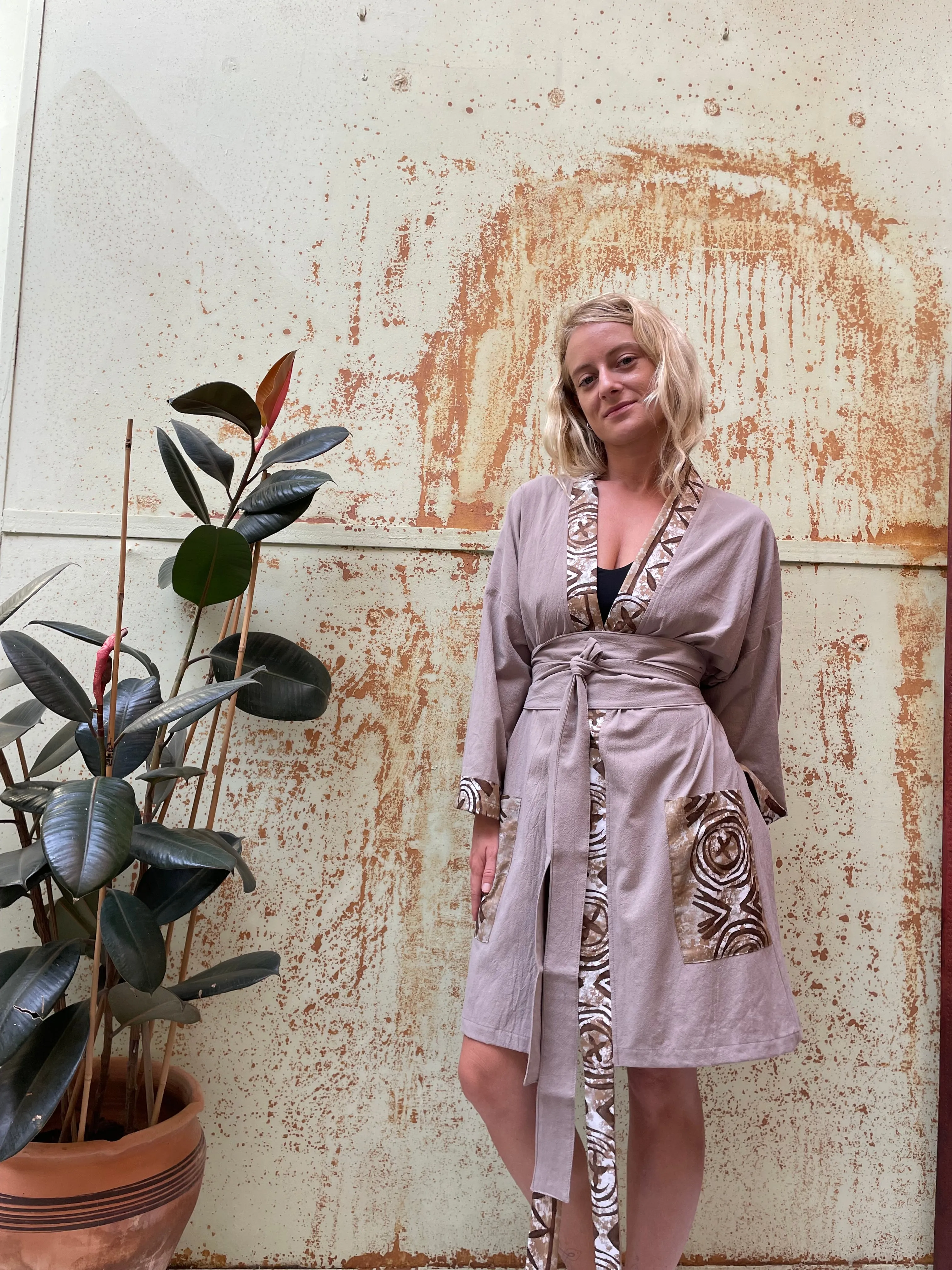 Osiris Kimono