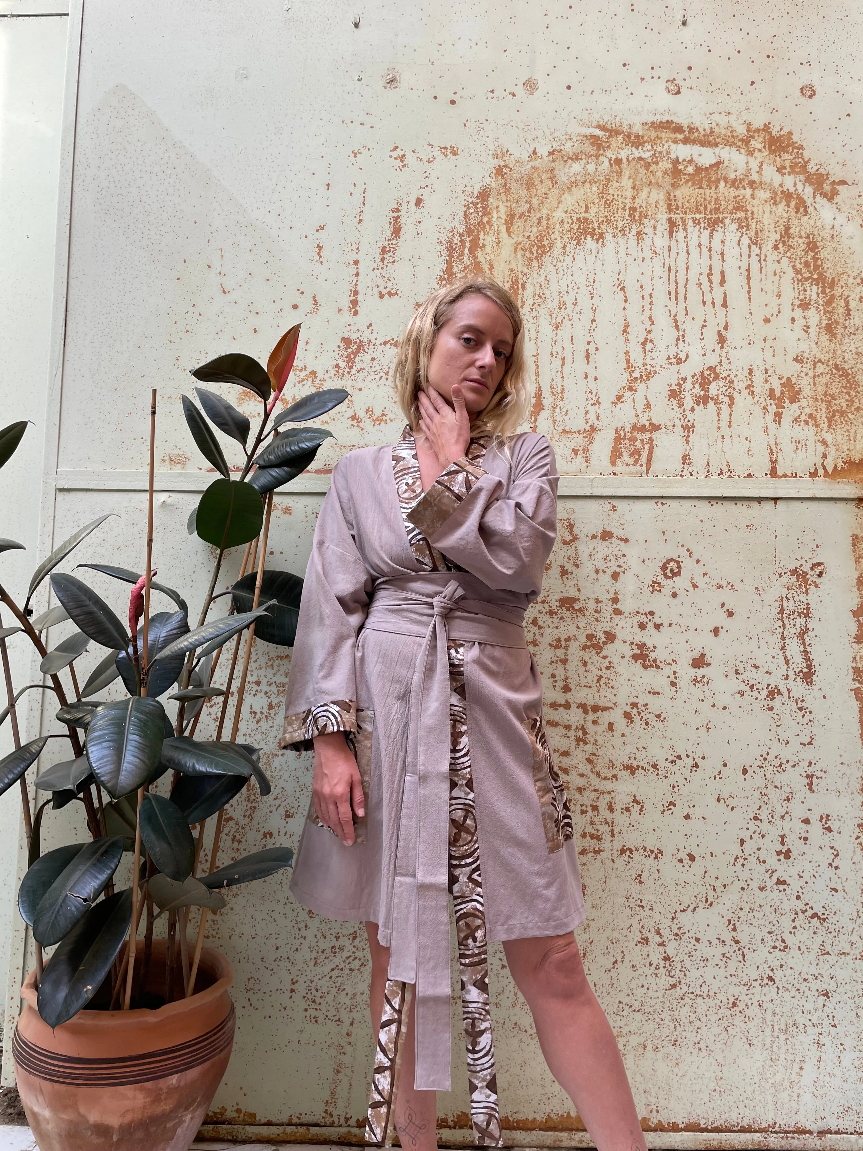 Osiris Kimono