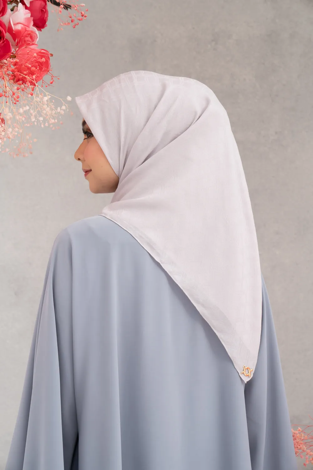 Plain Scarf Monogram Chain Puce