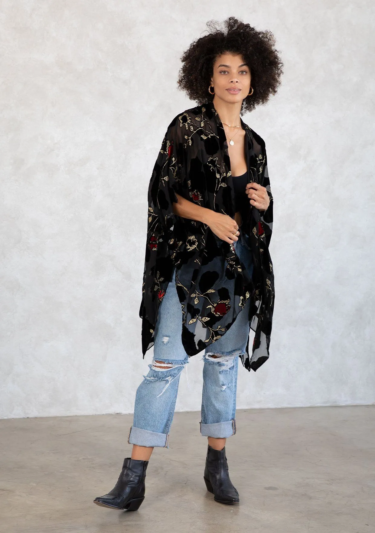 Red Roses Velvet Kimono