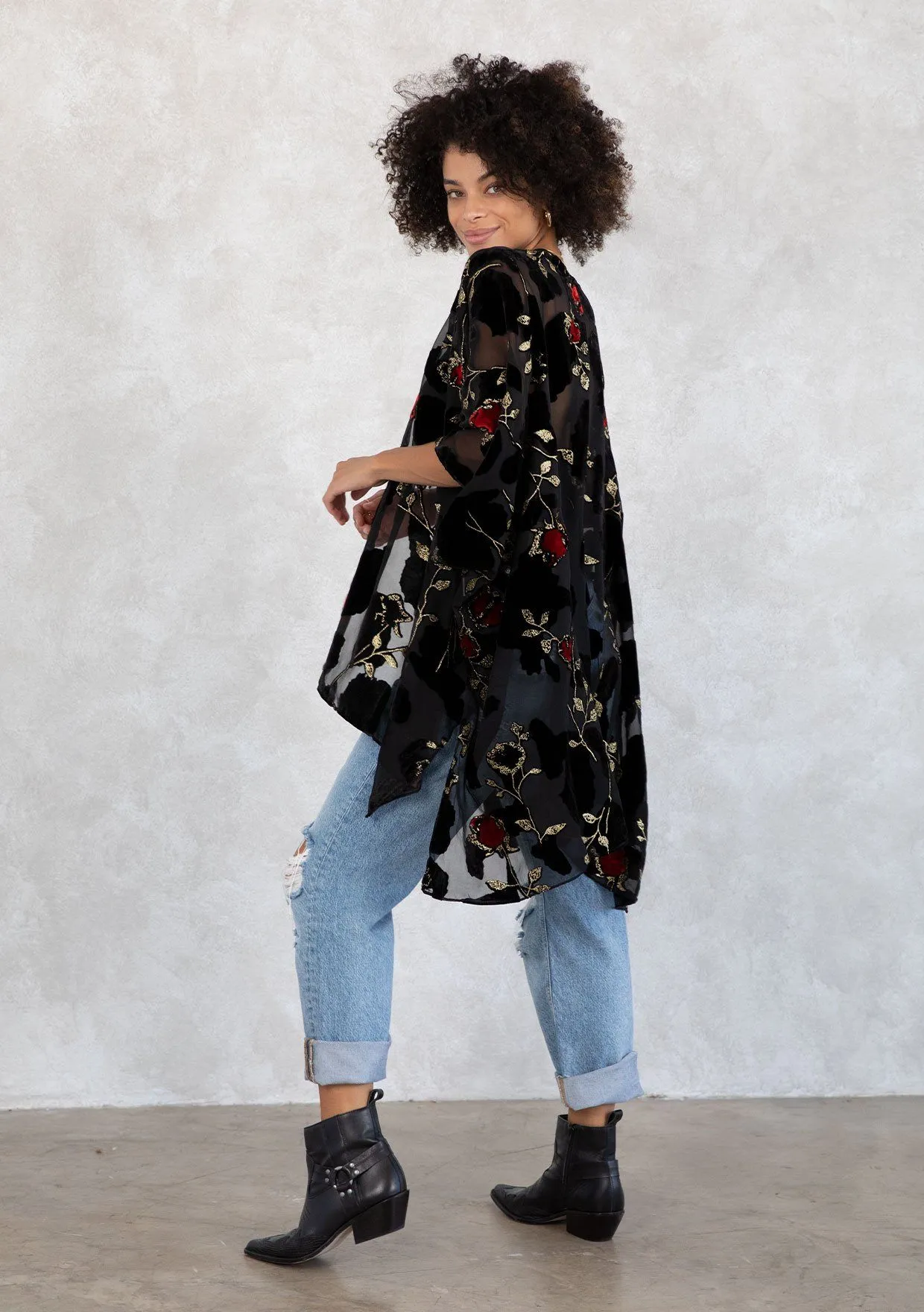 Red Roses Velvet Kimono