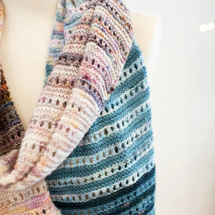 Rising Scarf