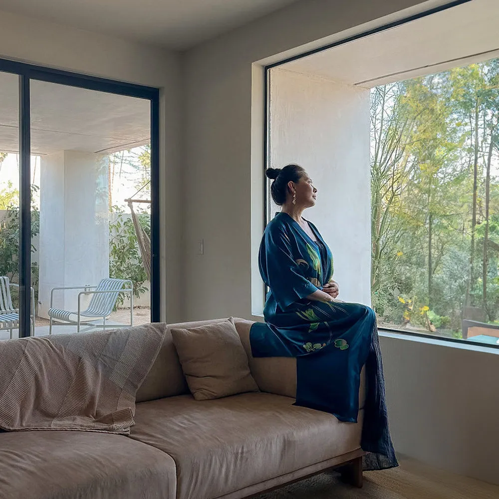 Silk Handpainted Crane Long Kimono Robe
