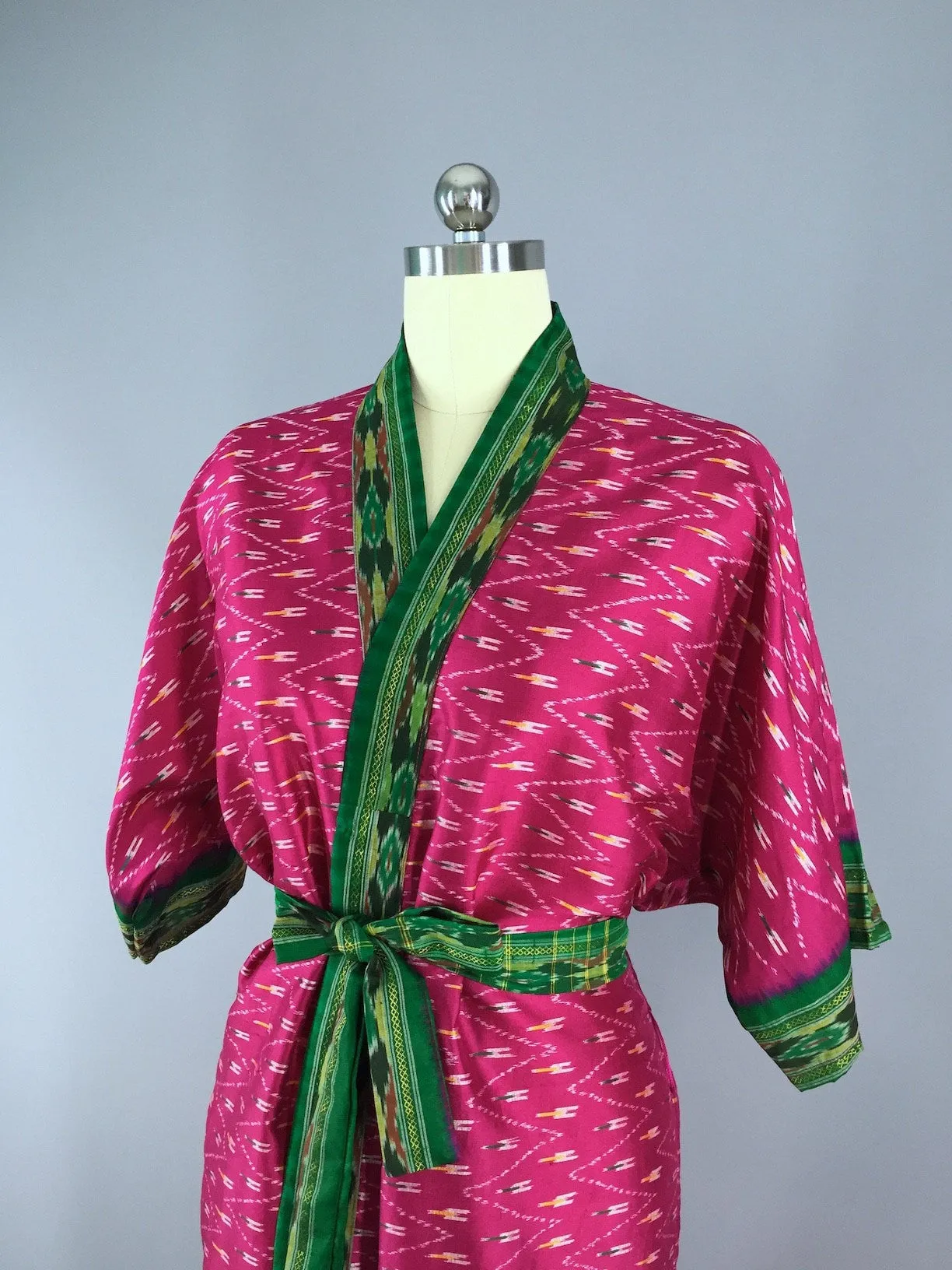 Silk Sari Robe / Magenta Pink & Green Ikat