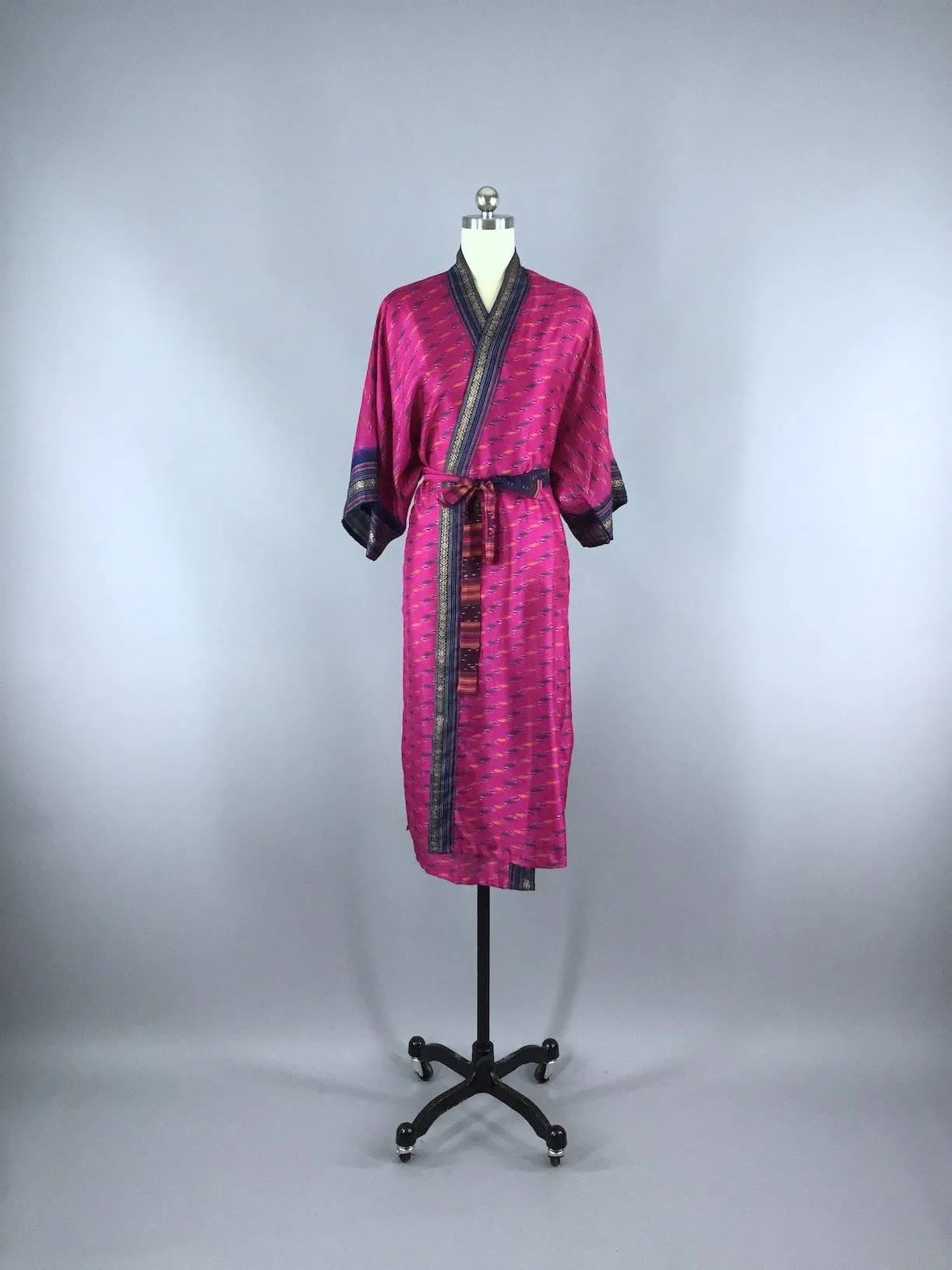 Silk Sari Robe / Magenta Pink Ikat