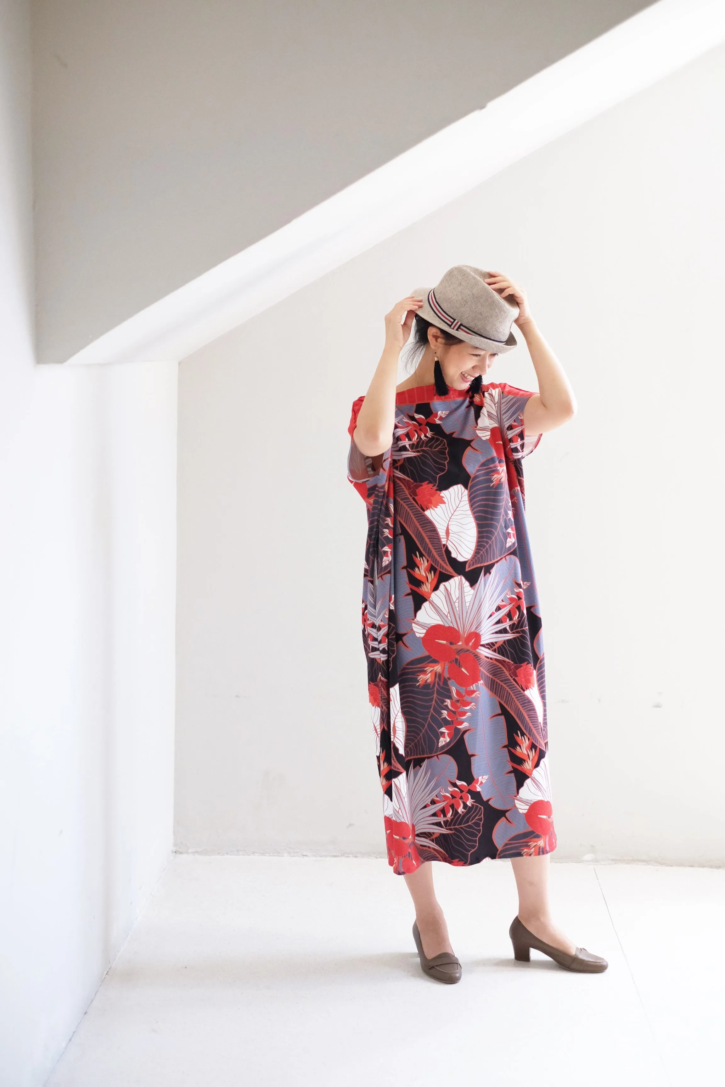 [SINGAPORE STORY] Tropical Garden Kimono Dress