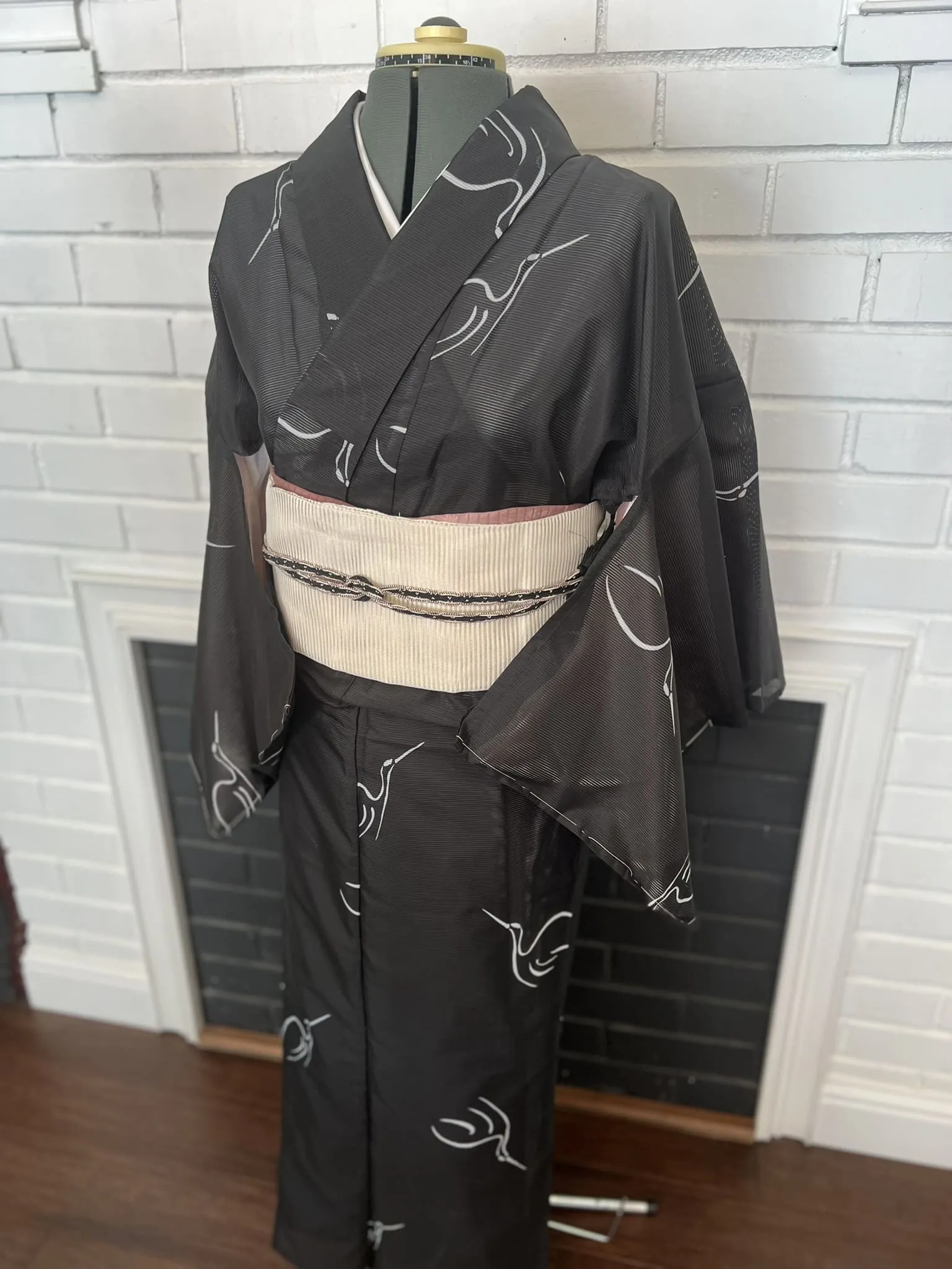 WASHABLE KIMONO, Crane, Black, Size: M / Japanese Traditional Women's Summer Kimono