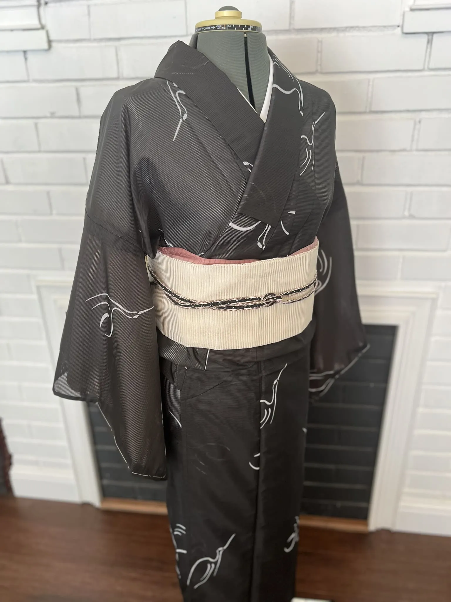 WASHABLE KIMONO, Crane, Black, Size: M / Japanese Traditional Women's Summer Kimono