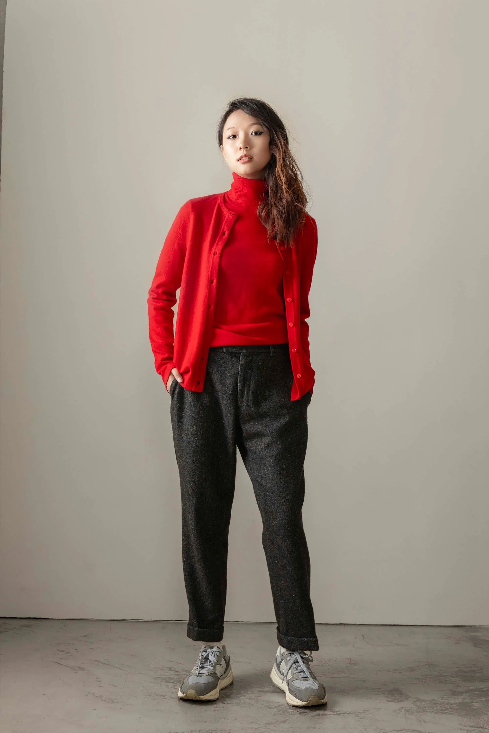 Women's Cashmere High Button Cardigan - Red