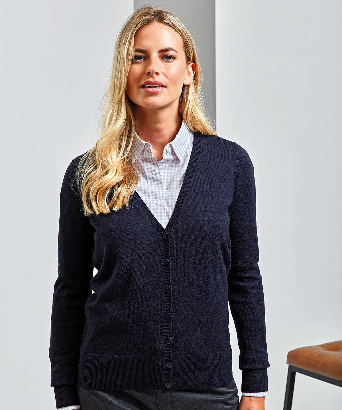 Womens essential acrylic cardigan | Black